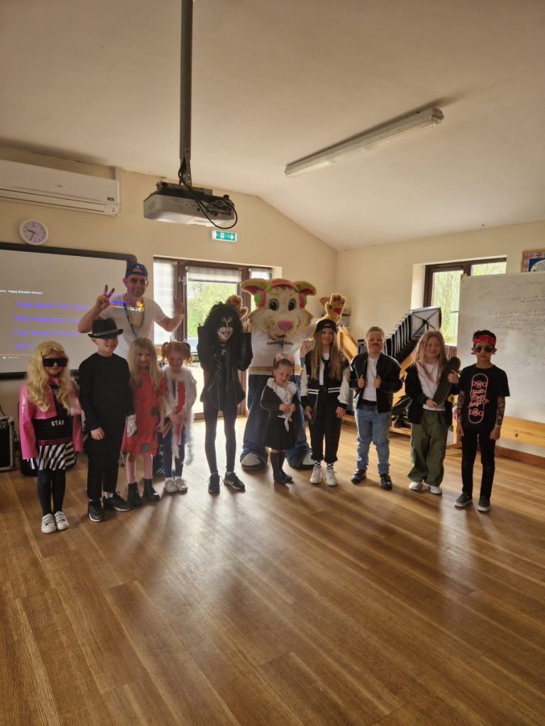 Cashforkids with Lincs FM Burton Hathow Preparatory School‎